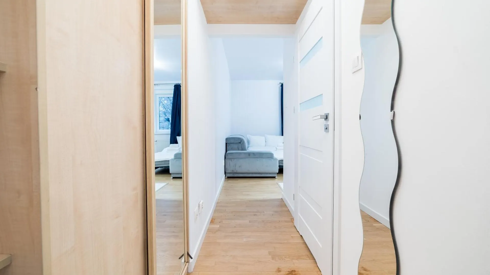 Urban Serenity Wilda Apartment By Bookinghost 波兹南