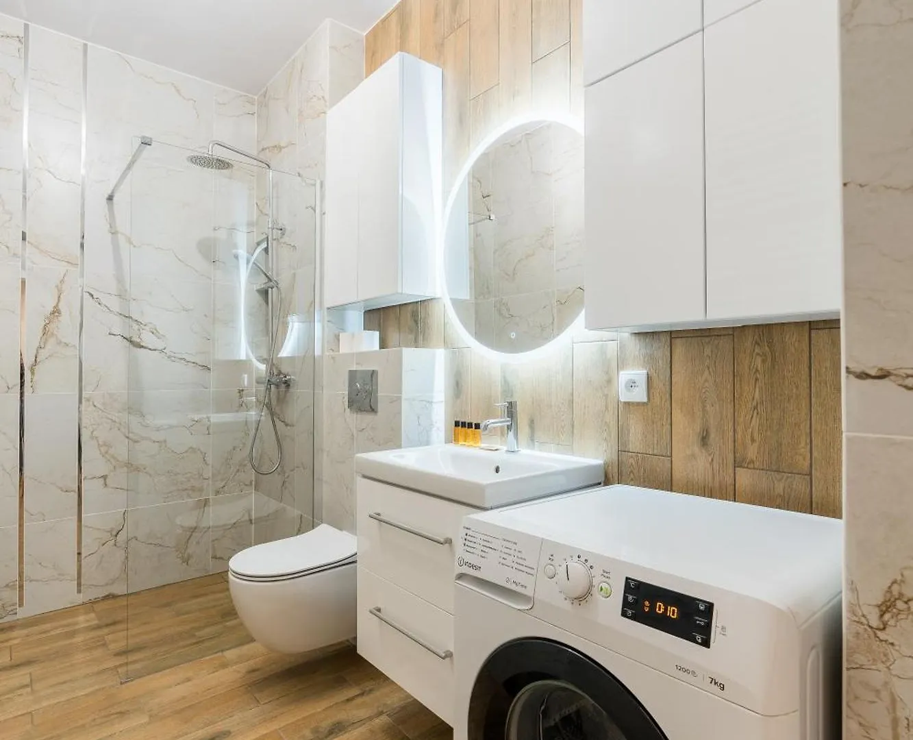 Urban Serenity Wilda Apartment By Bookinghost 波兹南 波兰