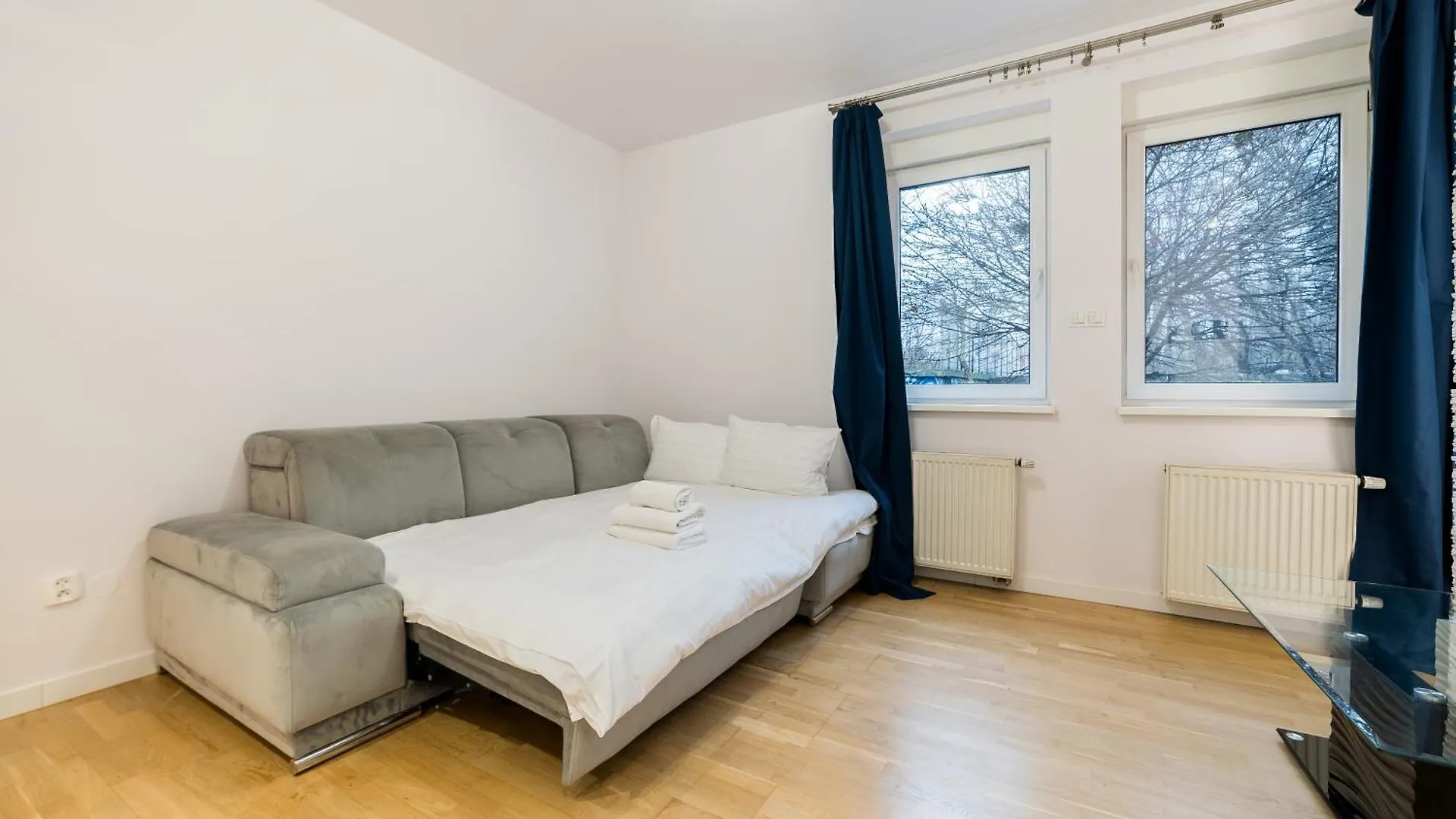 Urban Serenity Wilda Apartment By Bookinghost 波兹南
