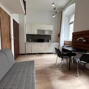 Golebia-genius Apartamento